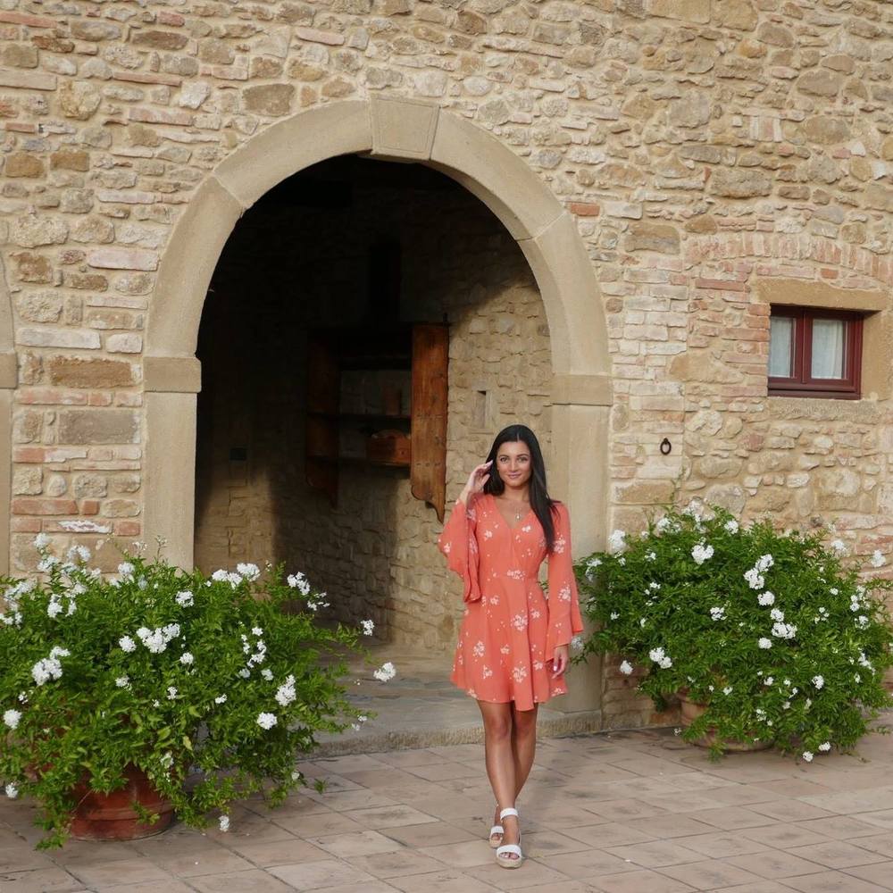 Meet your Posher, Julia